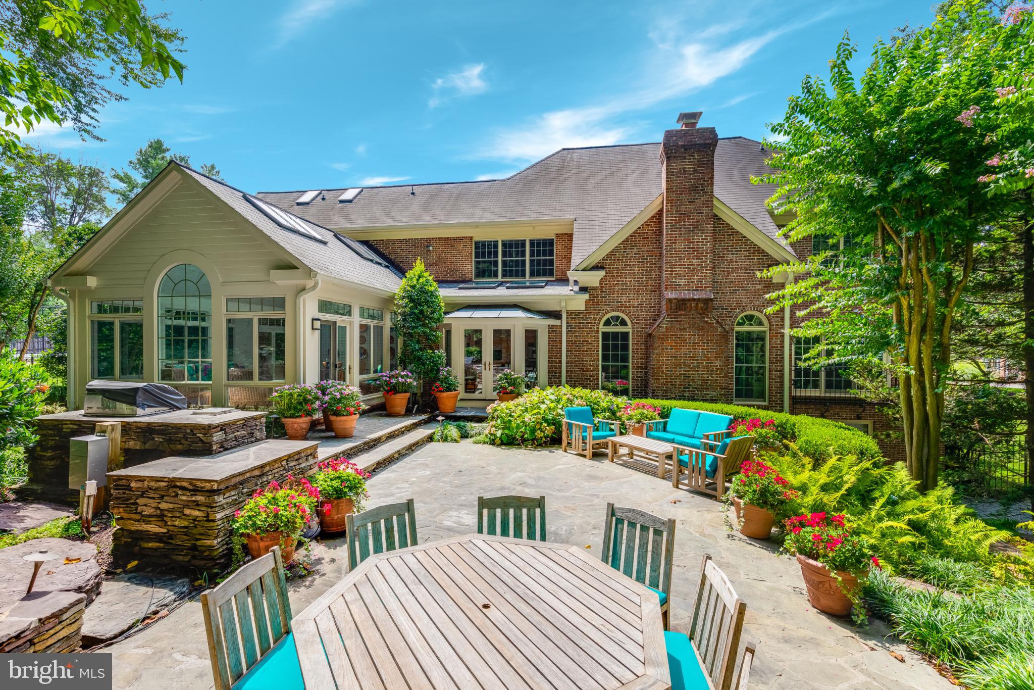 LINGANORE - Residential