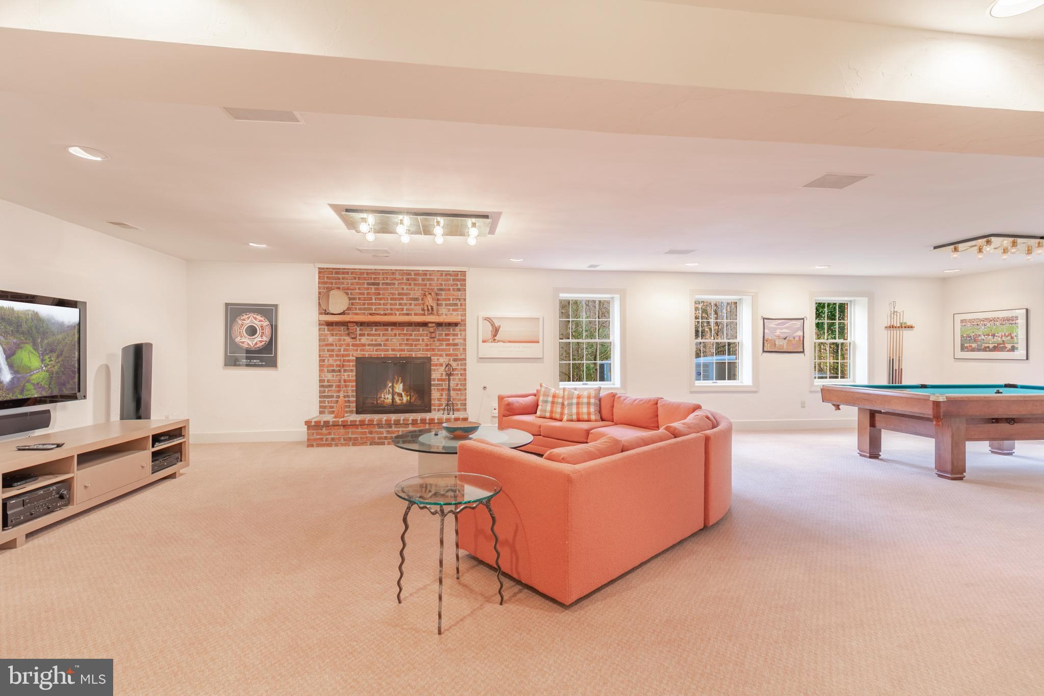 LINGANORE - Residential