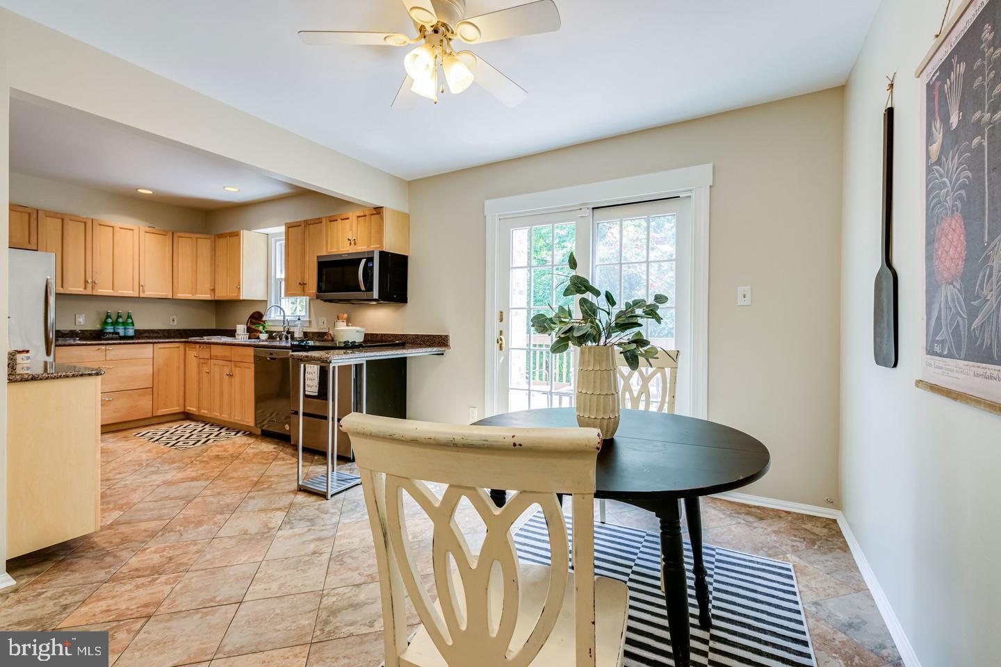 HUNTINGTON AT MT VERNON - Residential Lease