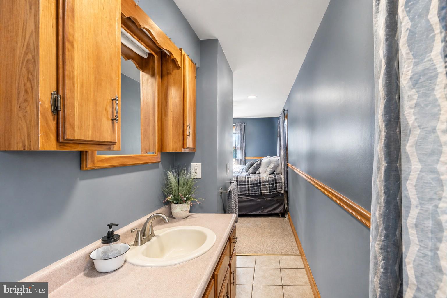 OAKLAND - Residential