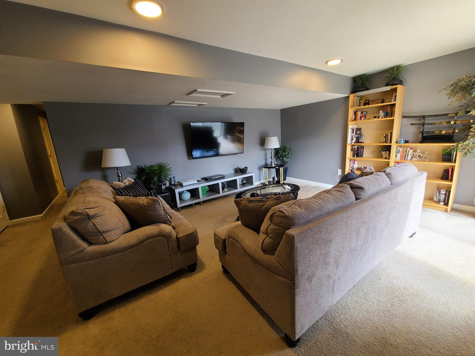 WHITETAIL WOODS II - Residential