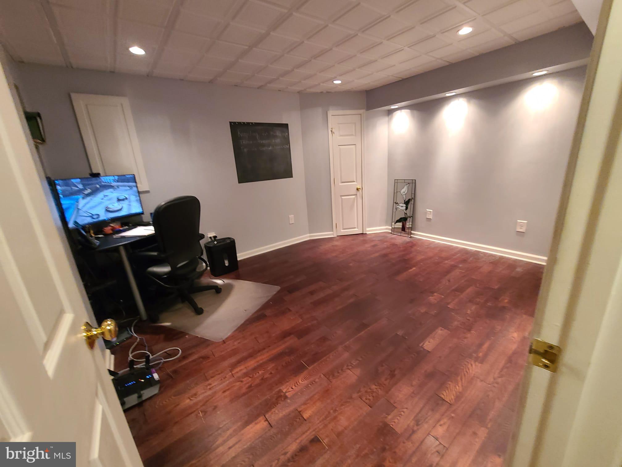 WHITETAIL WOODS II - Residential