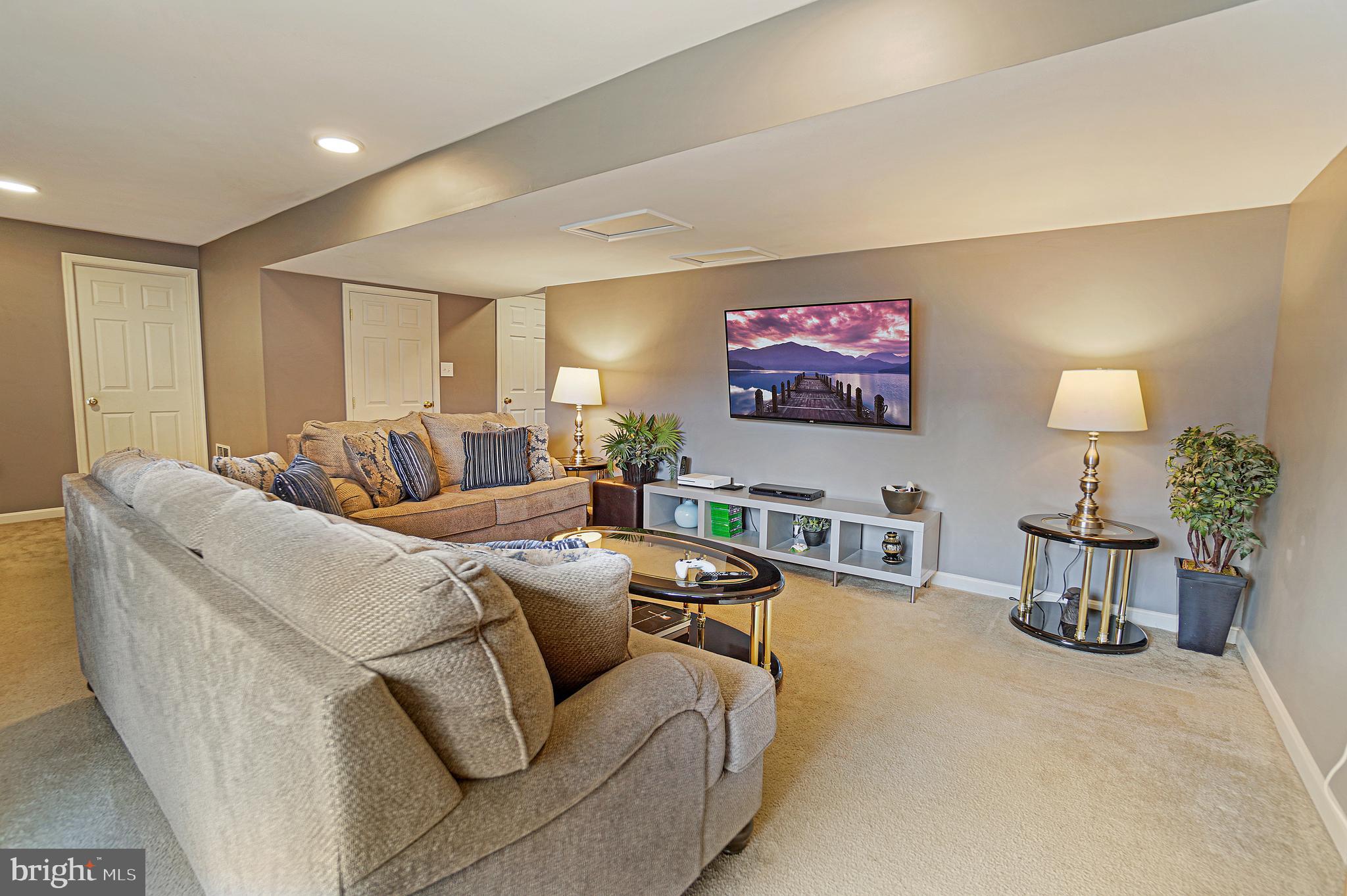 WHITETAIL WOODS II - Residential