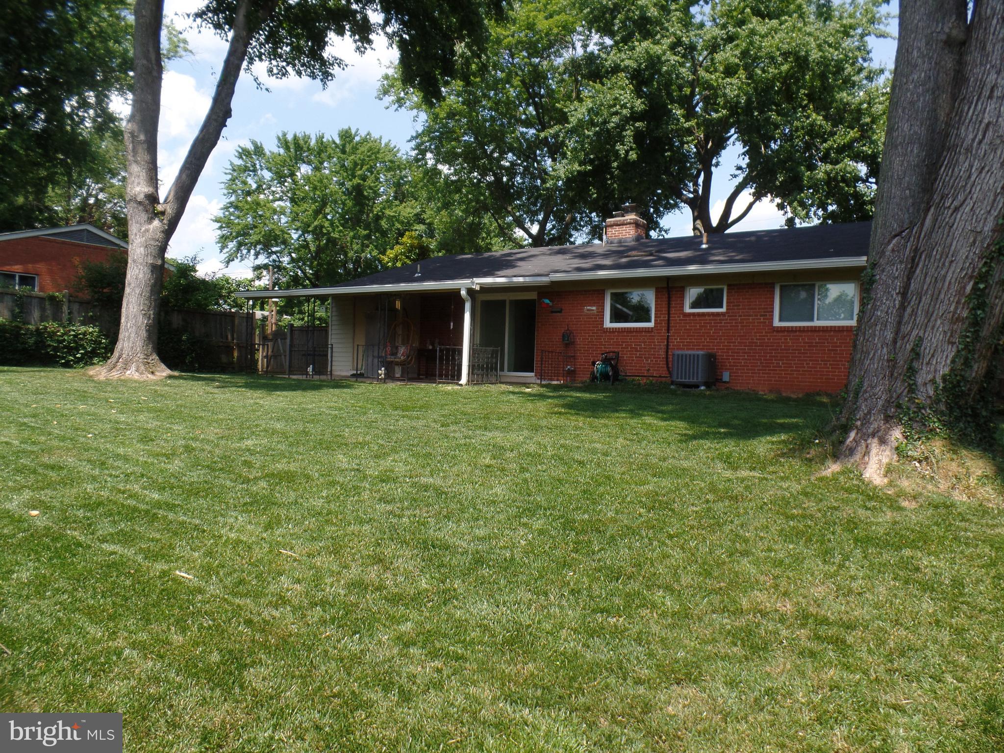 PIMMIT HILLS - Residential