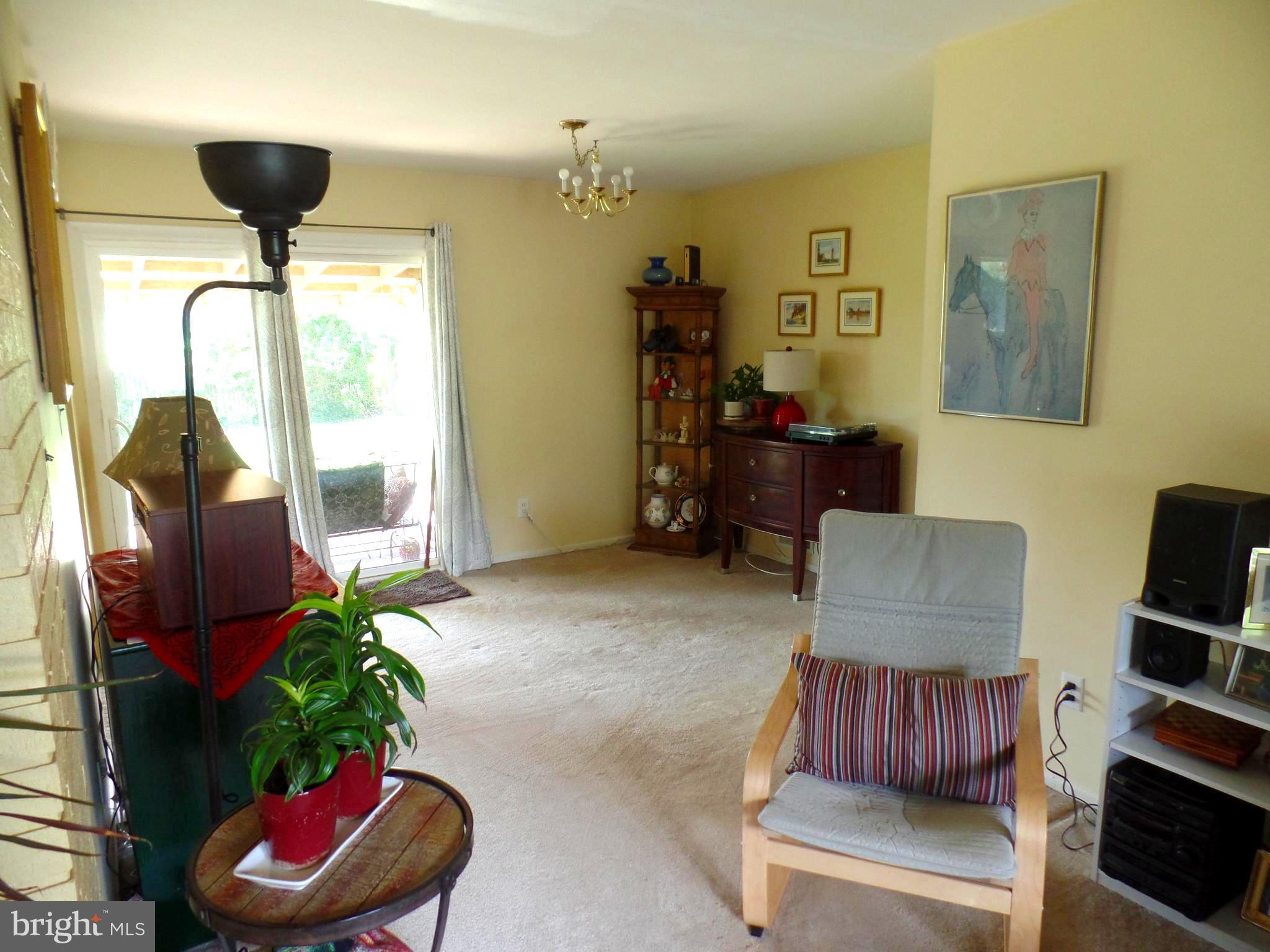 PIMMIT HILLS - Residential