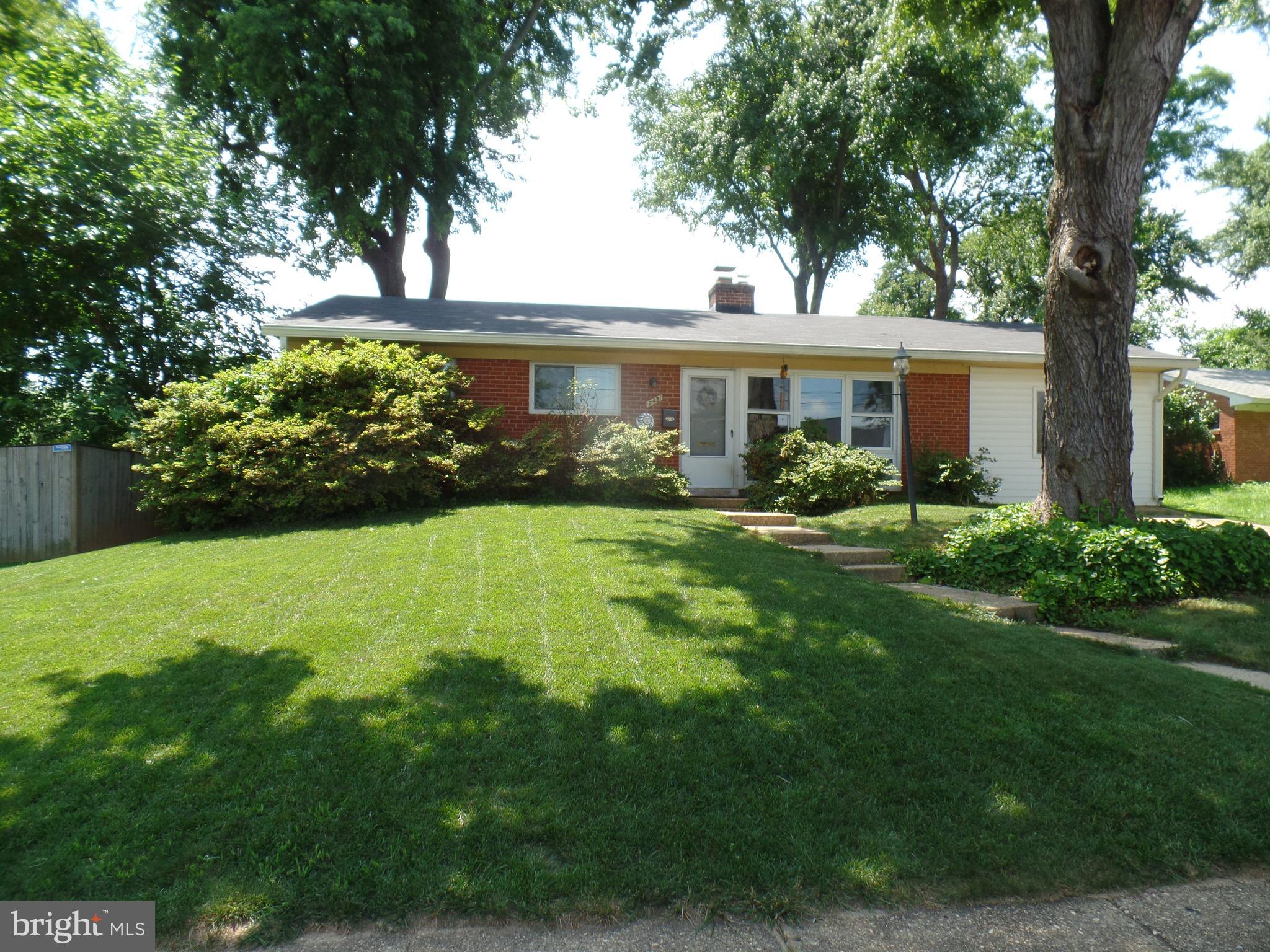 PIMMIT HILLS - Residential