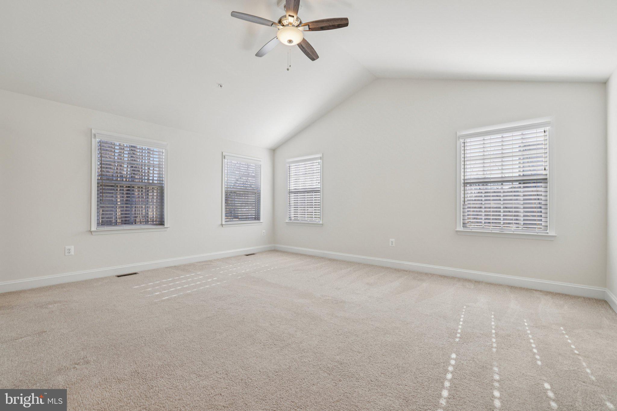 HILLTOP ESTATES - Residential