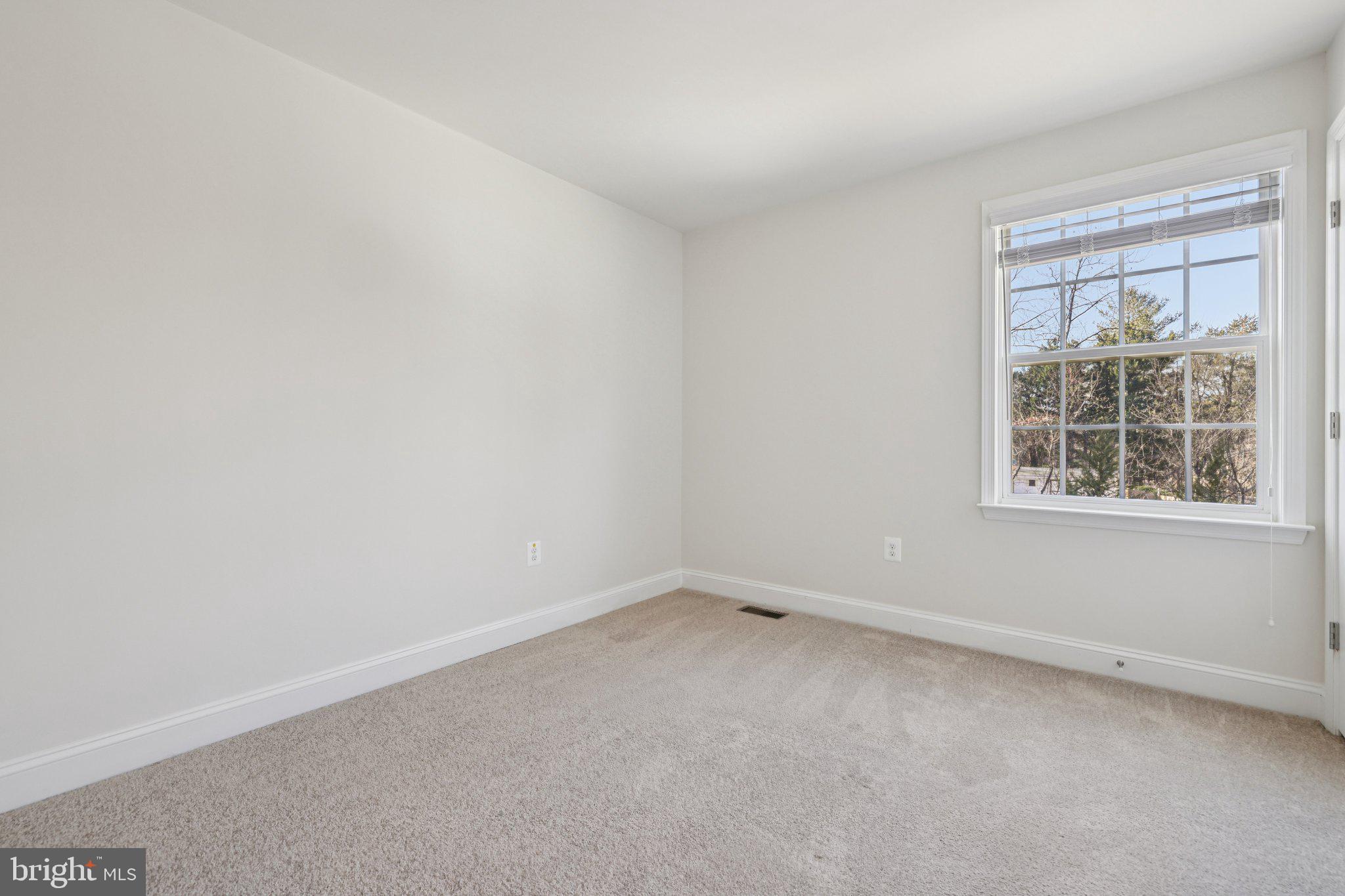 HILLTOP ESTATES - Residential