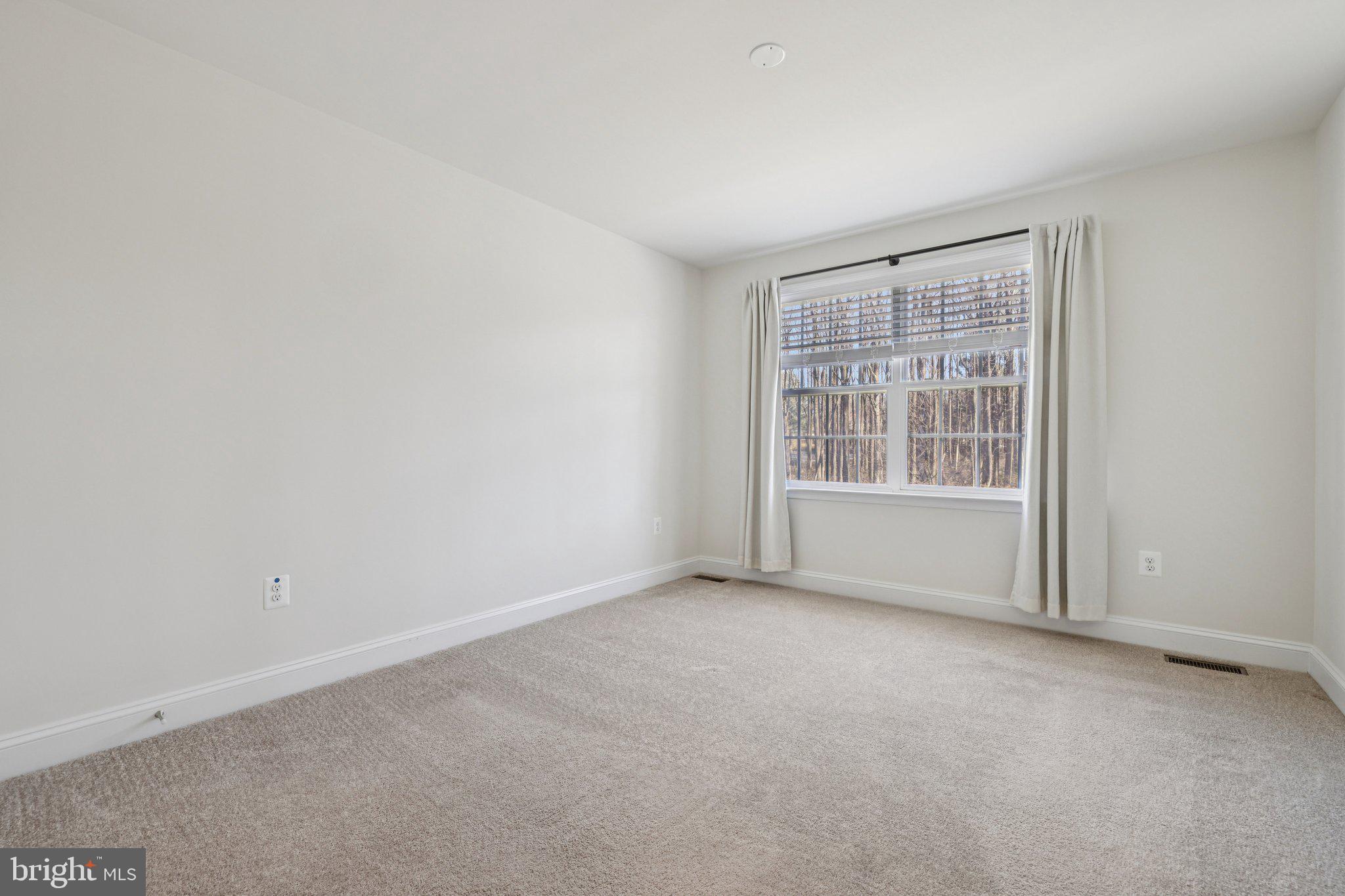 HILLTOP ESTATES - Residential