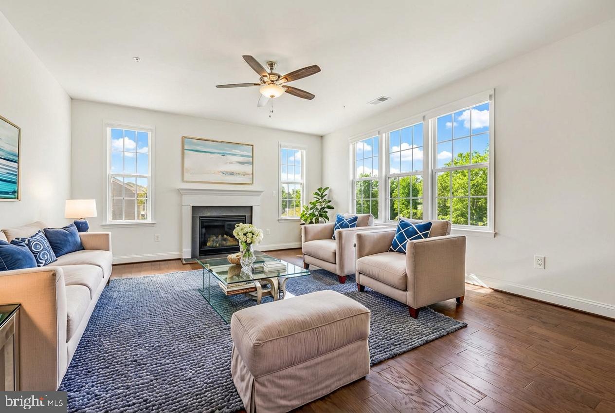 HILLTOP ESTATES - Residential