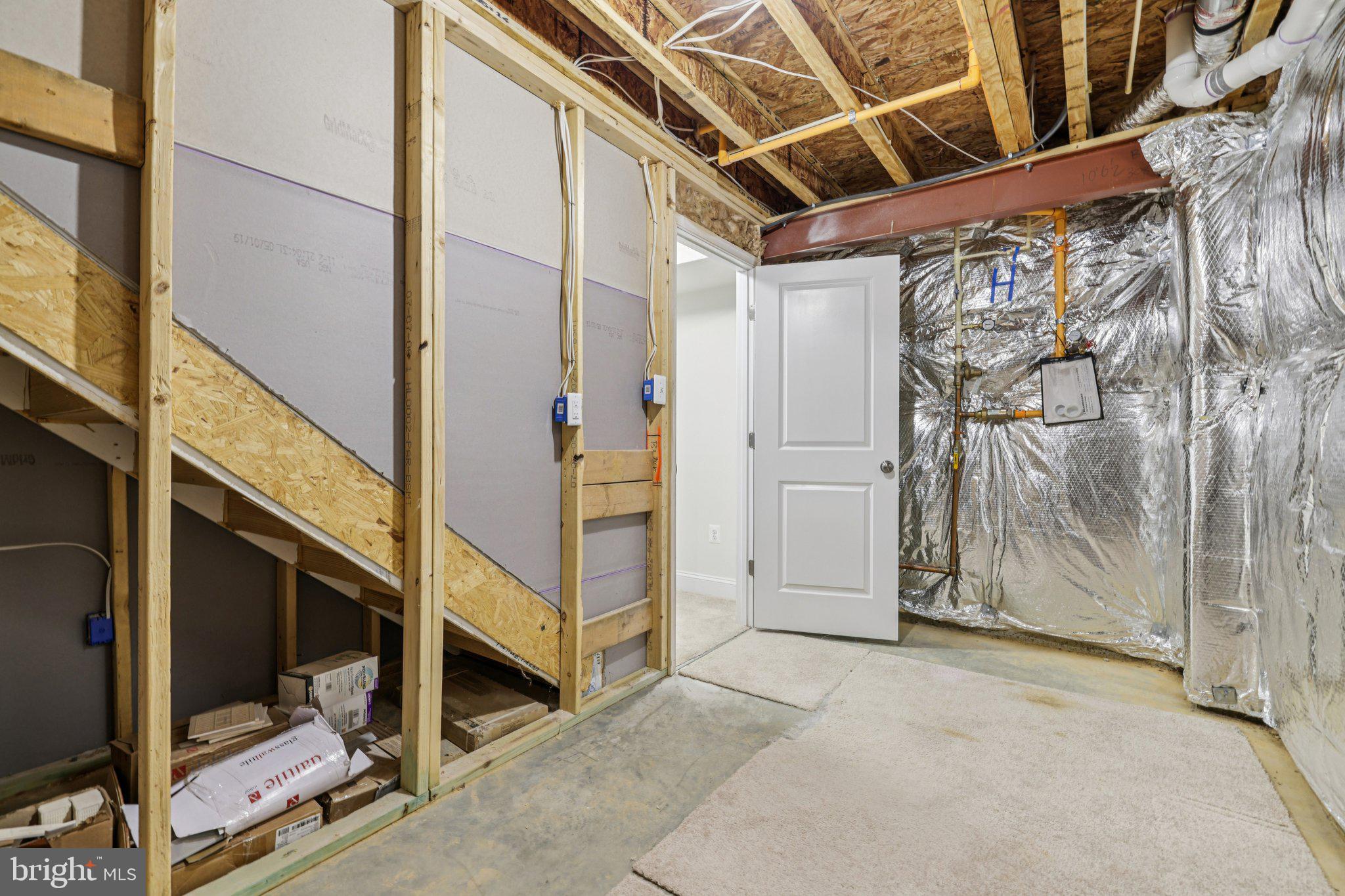 HILLTOP ESTATES - Residential