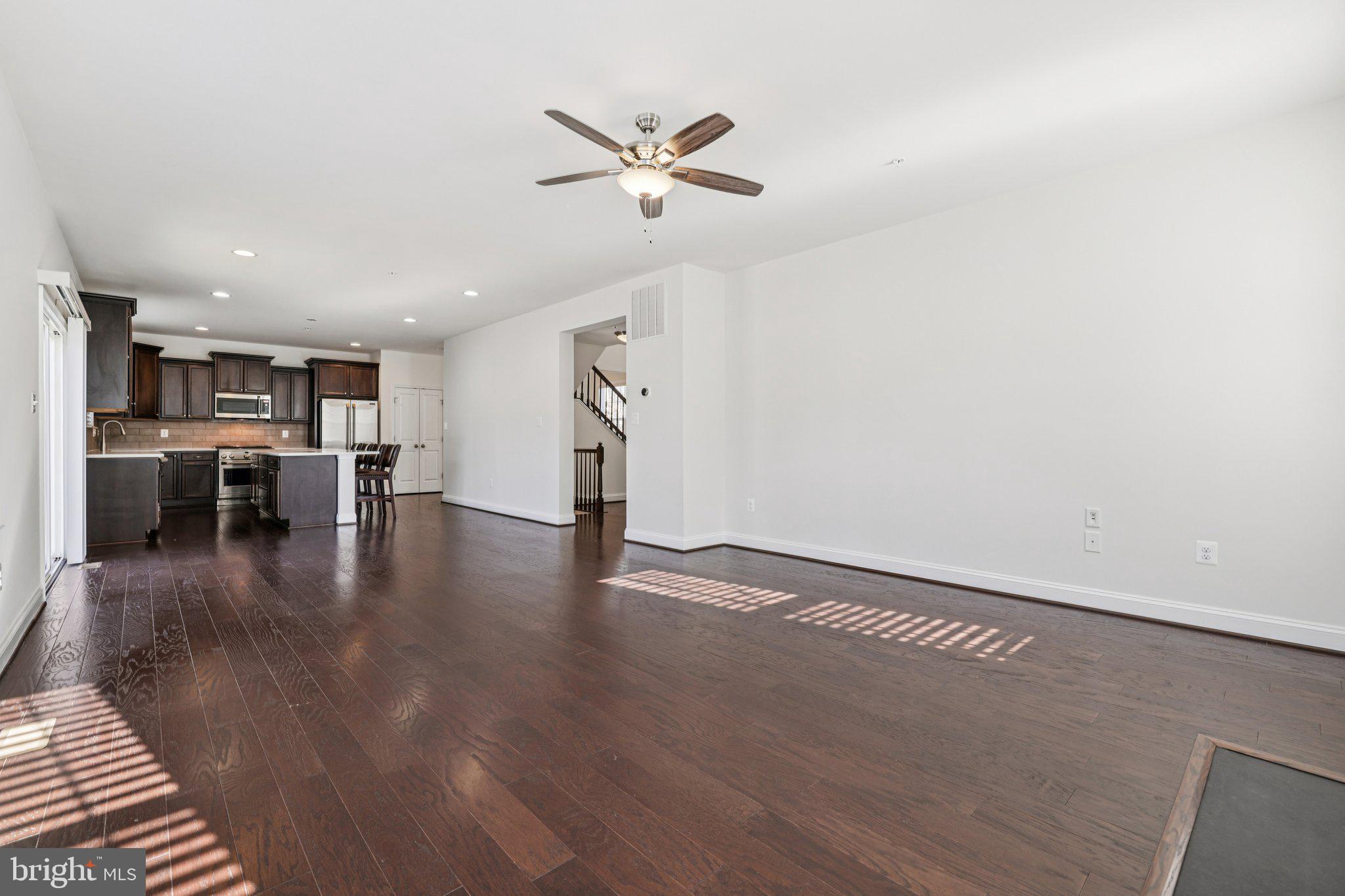 HILLTOP ESTATES - Residential