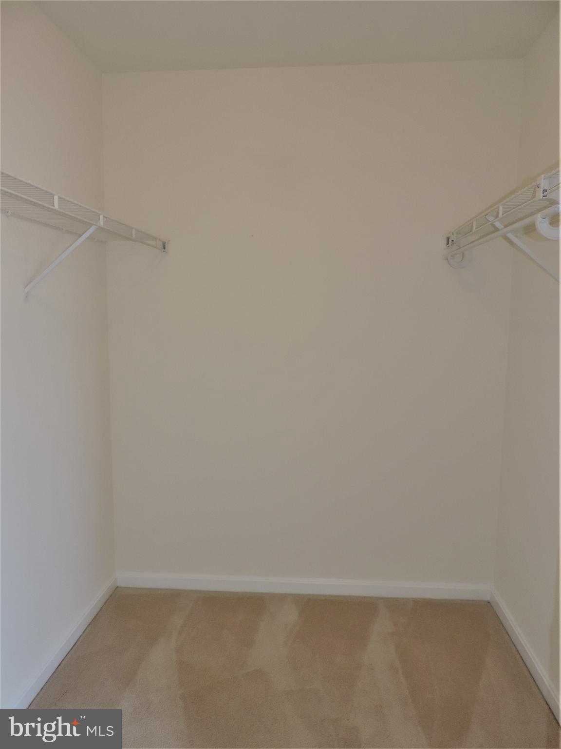 SAYBROOKE LANDING AT SEVEN OAKS CONDOMINIUM - Residential