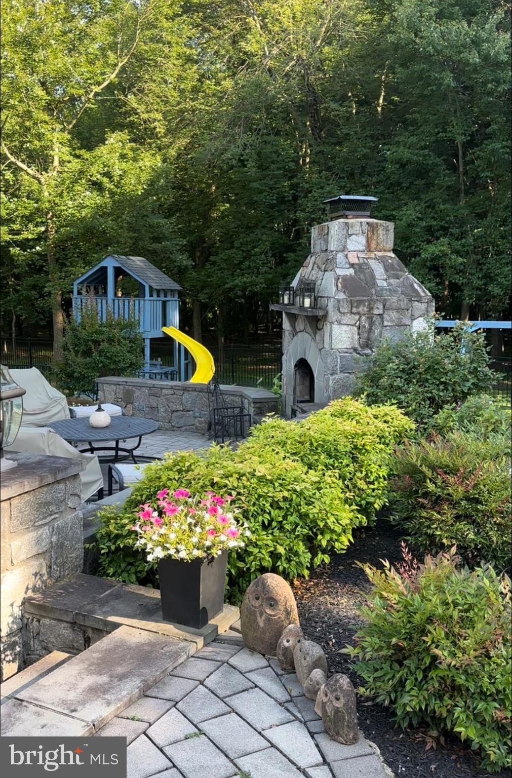 HIGHLAND - Residential