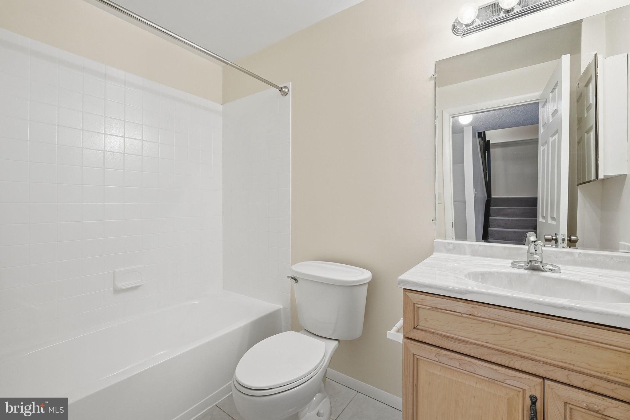 BURKE VILLAGE - Residential Lease