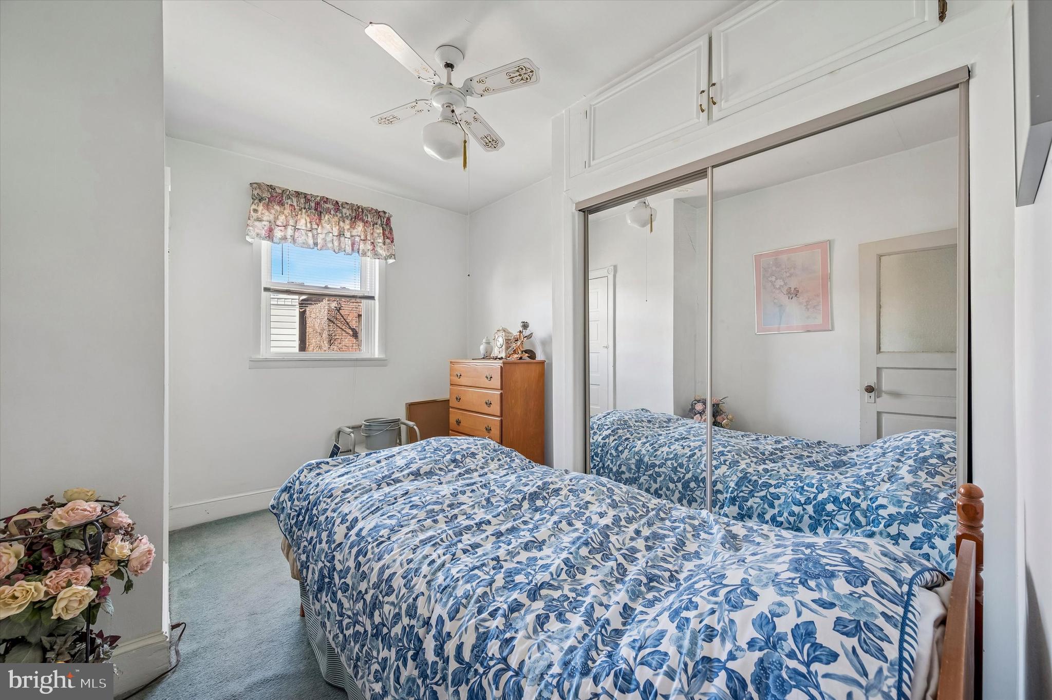 PORT RICHMOND - Residential