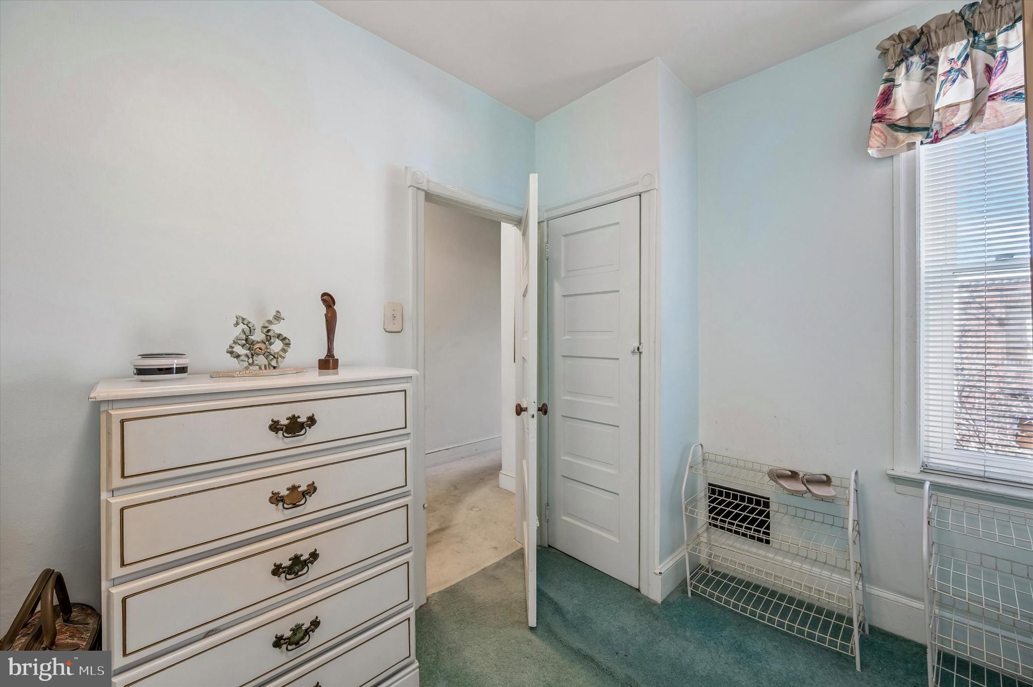 PORT RICHMOND - Residential