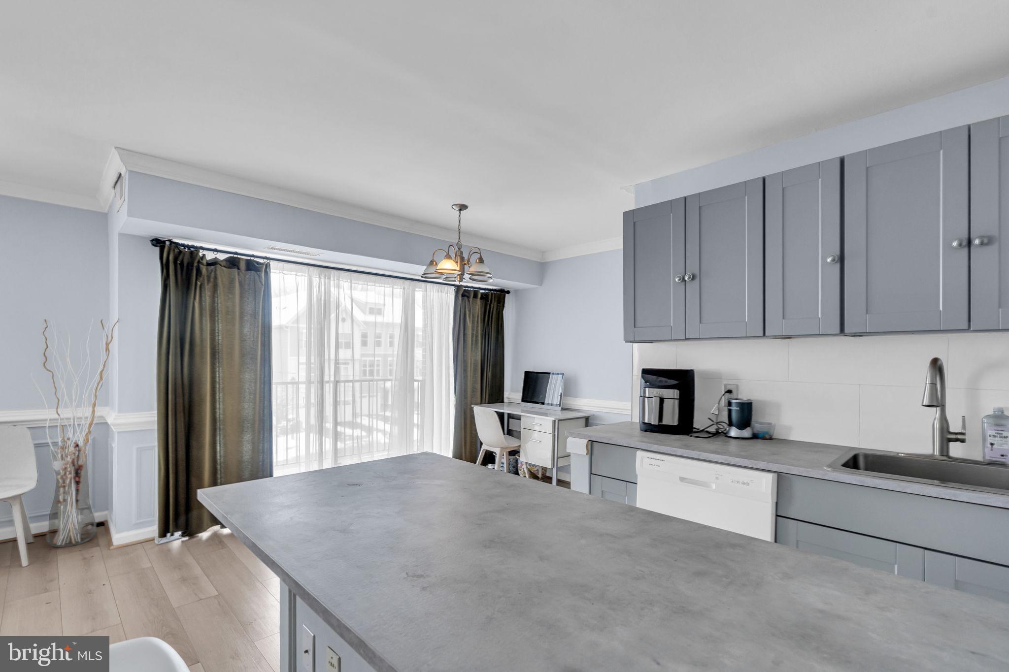 OCCOQUAN RIDGE CONDO - Residential Lease