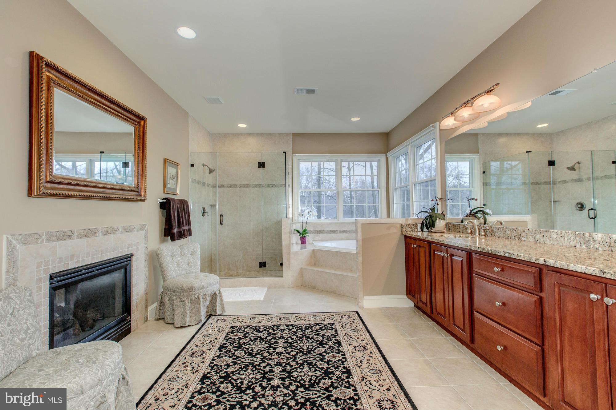 HANSBOROUGH - Residential