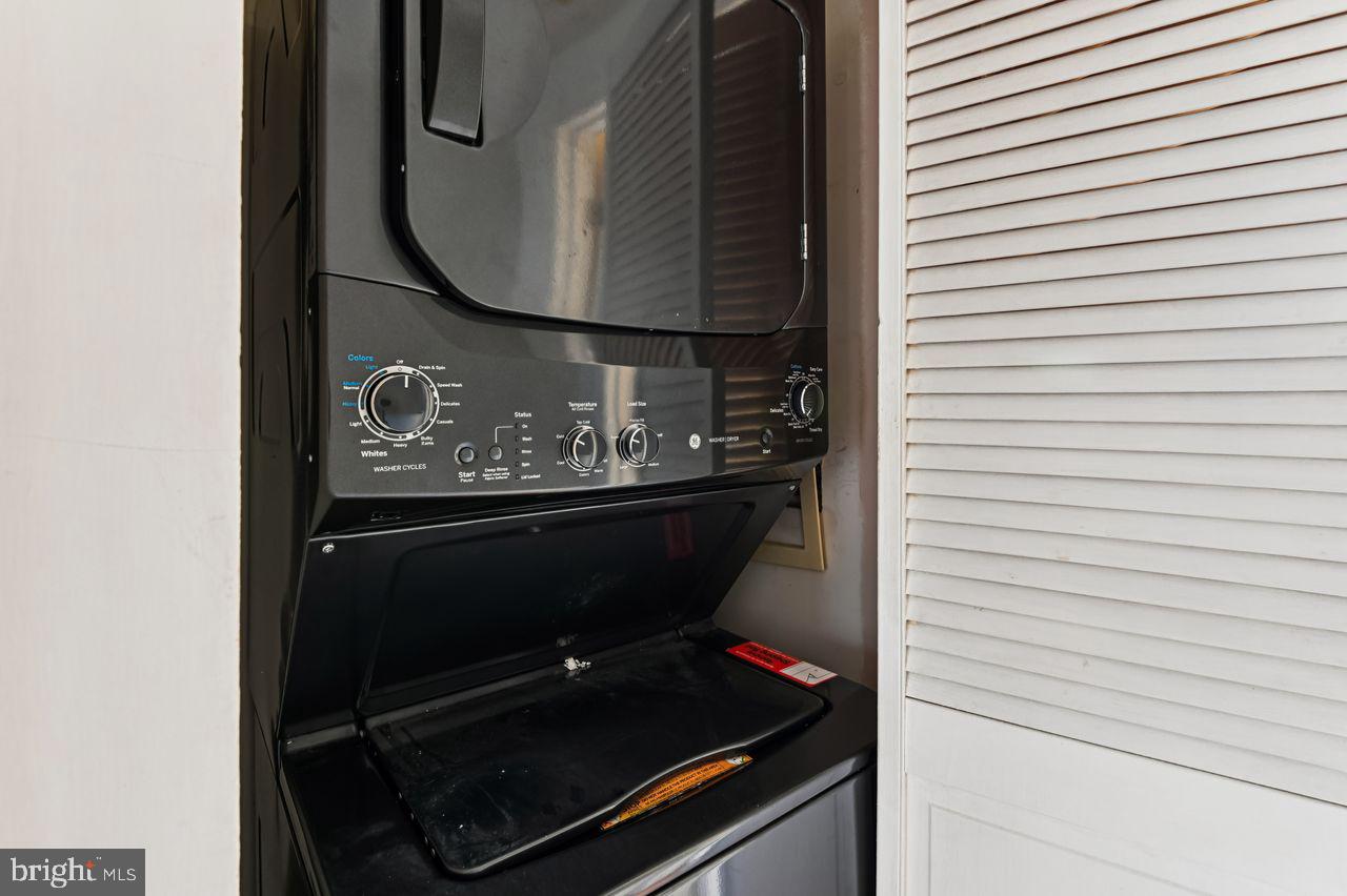 CLOVERLEAF TOWNHOUSES - Residential