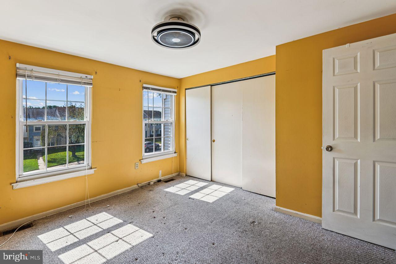 CLOVERLEAF TOWNHOUSES - Residential