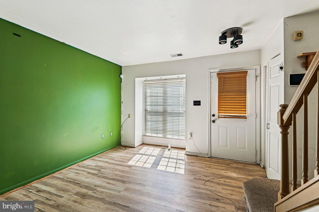 CLOVERLEAF TOWNHOUSES - Residential