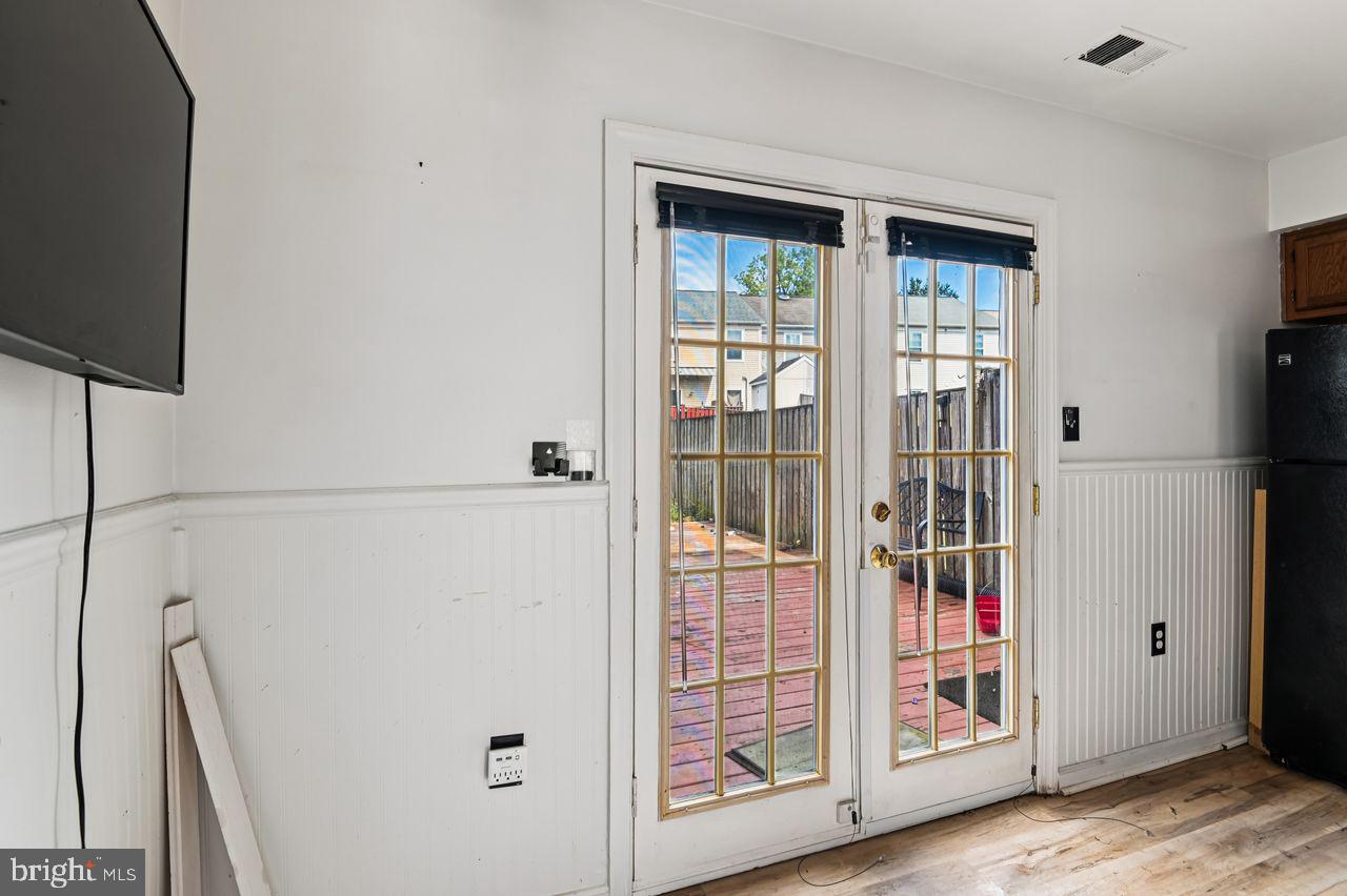 CLOVERLEAF TOWNHOUSES - Residential