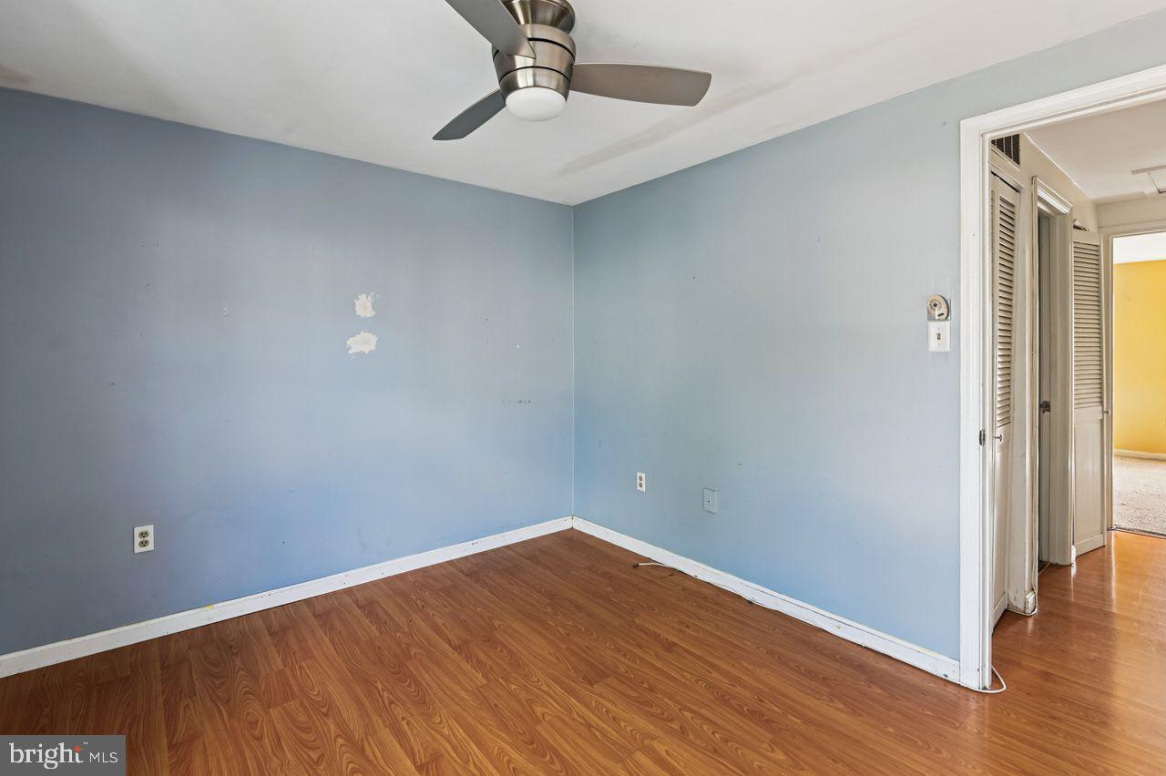 CLOVERLEAF TOWNHOUSES - Residential