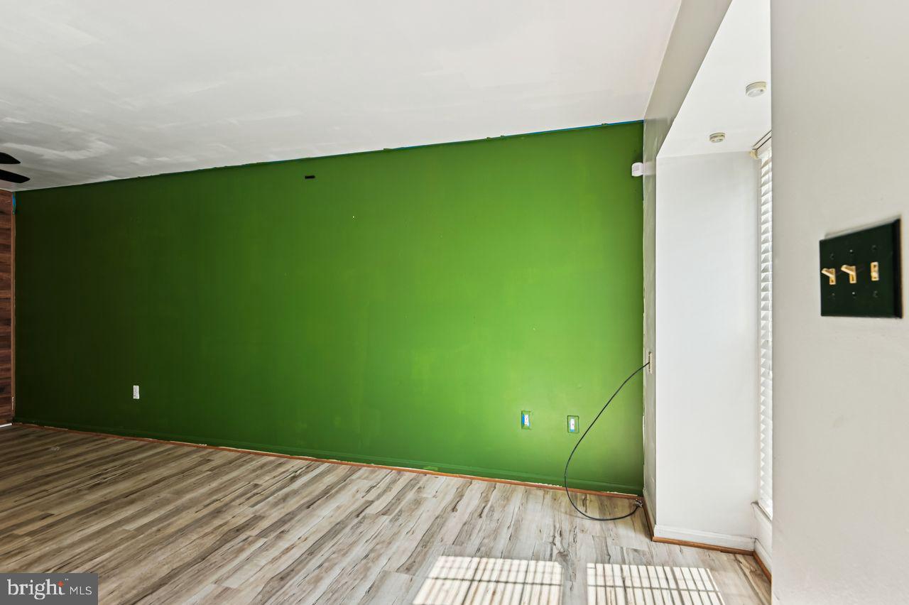 CLOVERLEAF TOWNHOUSES - Residential