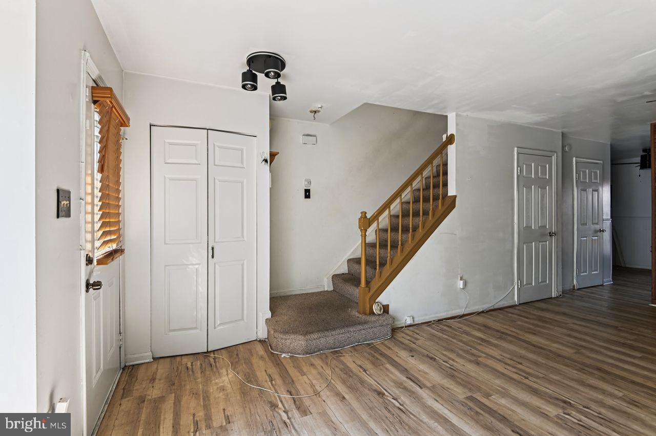 CLOVERLEAF TOWNHOUSES - Residential