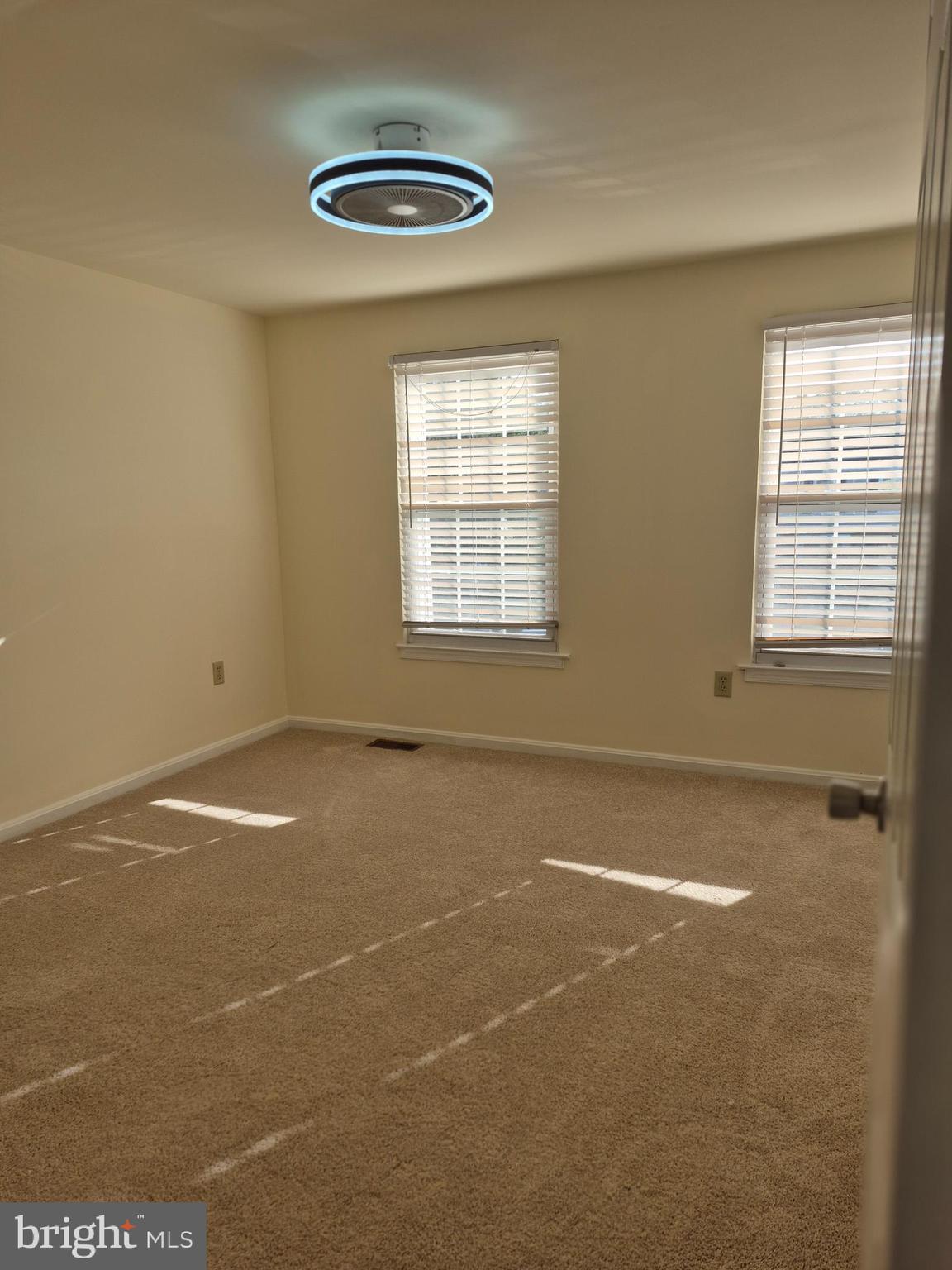 CLOVERLEAF TOWNHOUSES - Residential