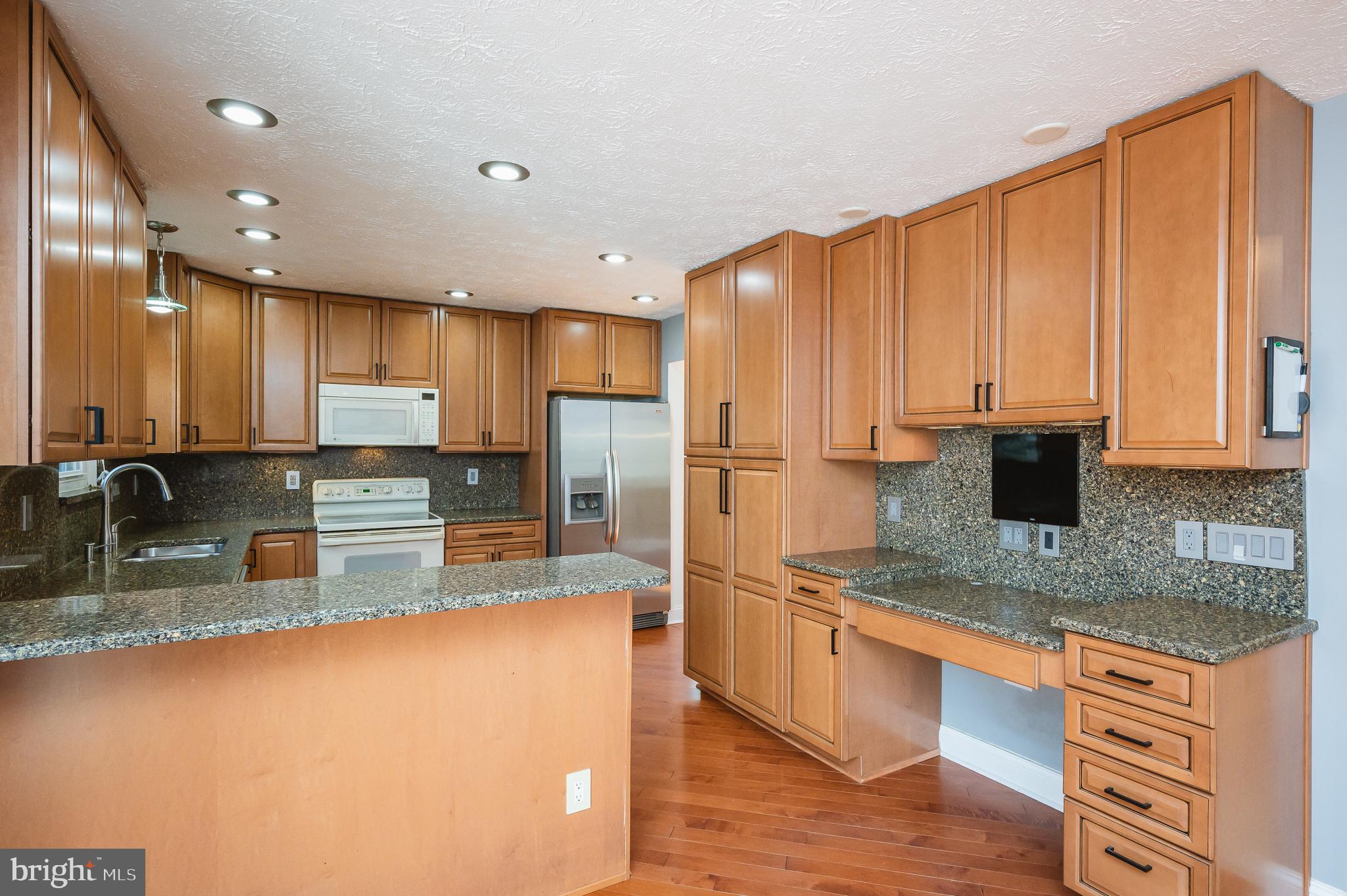 RED FOX FARMS - Residential Lease