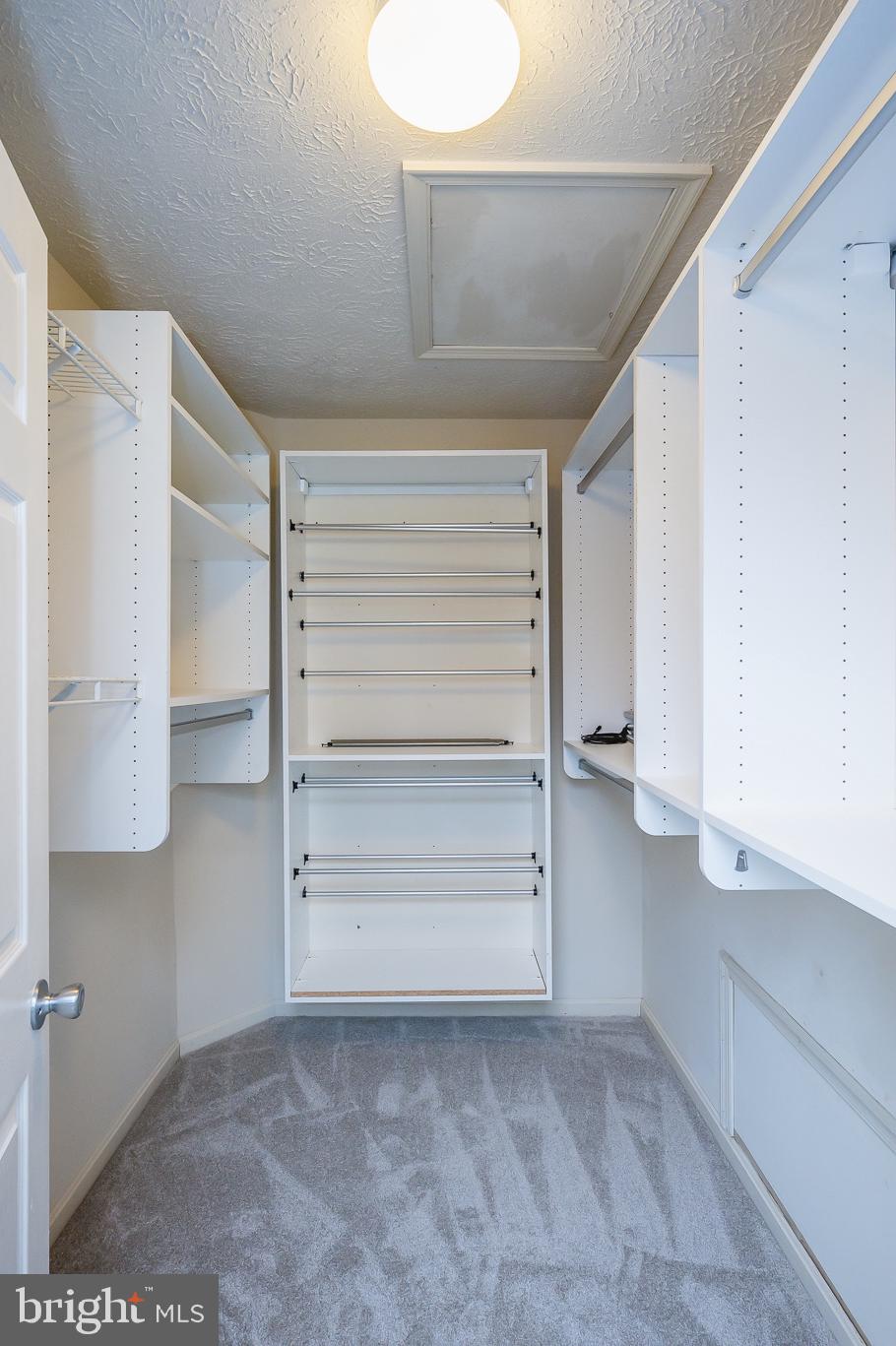 RED FOX FARMS - Residential Lease