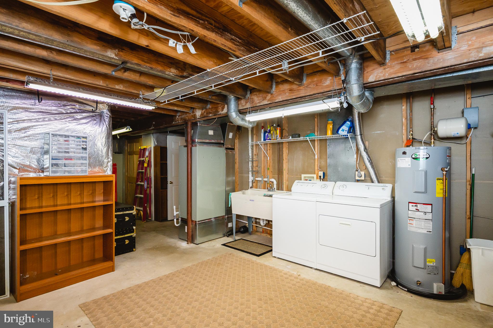 RED FOX FARMS - Residential Lease