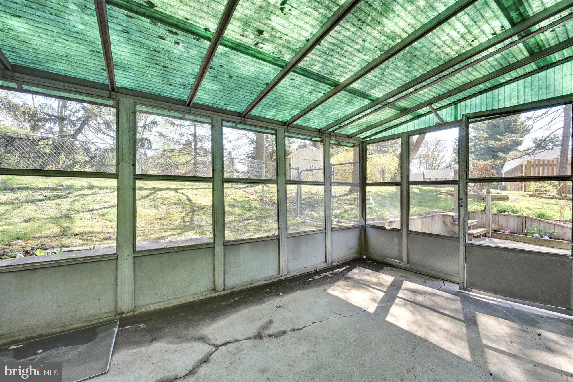 SCOTS GLEN - Residential