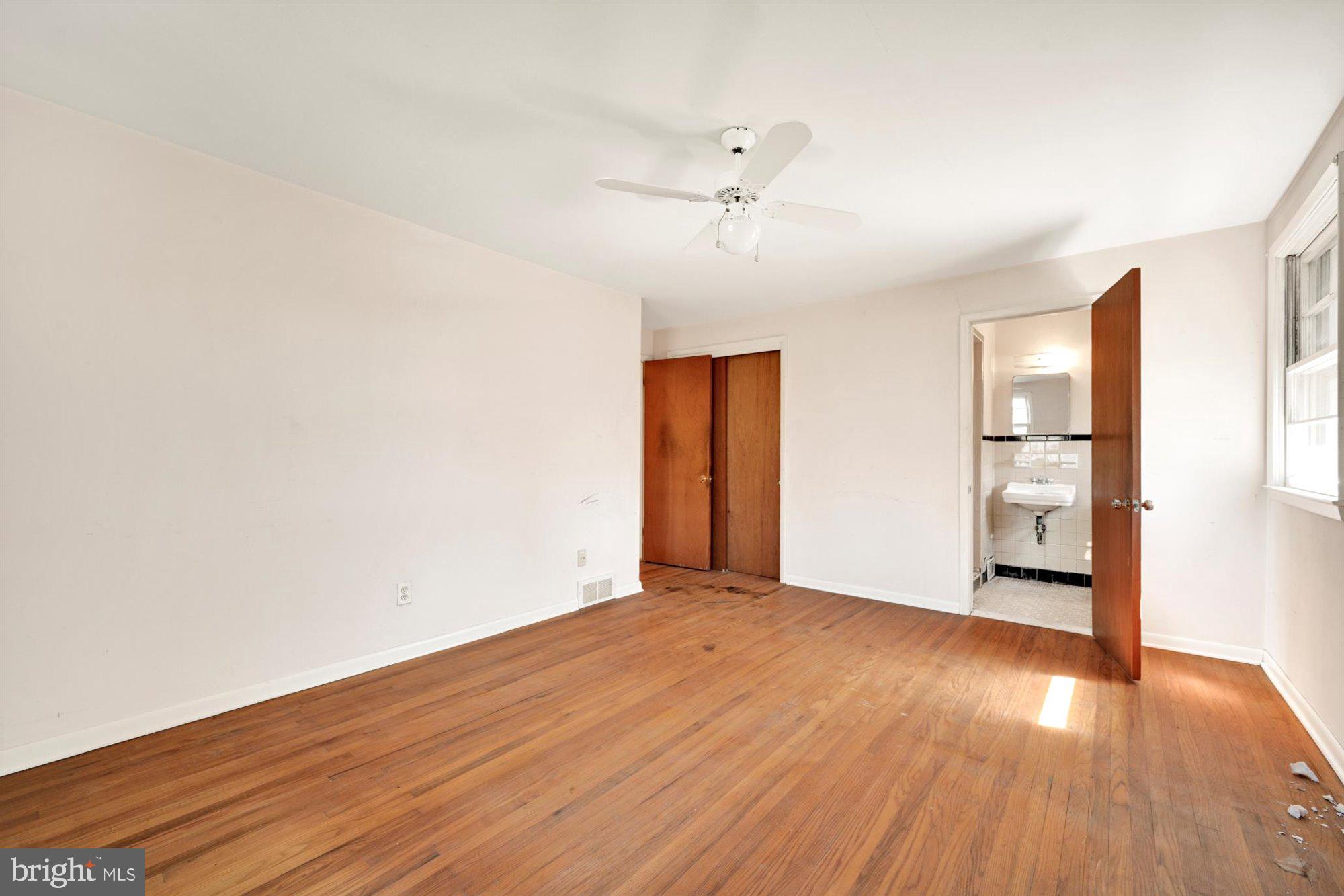 SCOTS GLEN - Residential