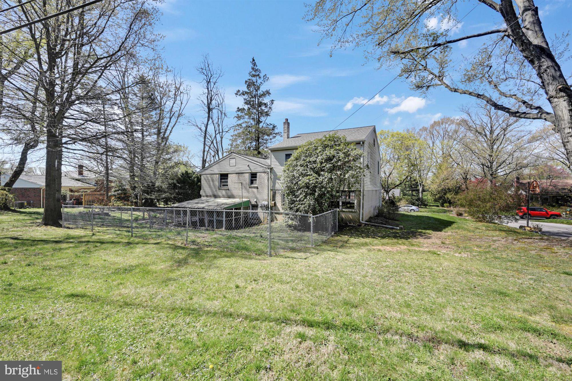 SCOTS GLEN - Residential