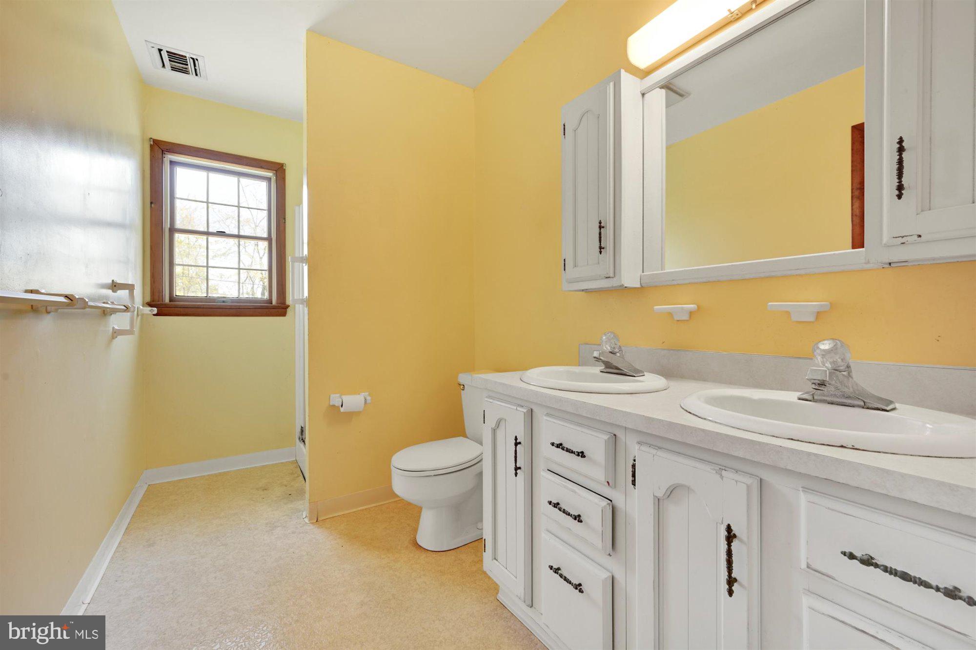 SCOTS GLEN - Residential