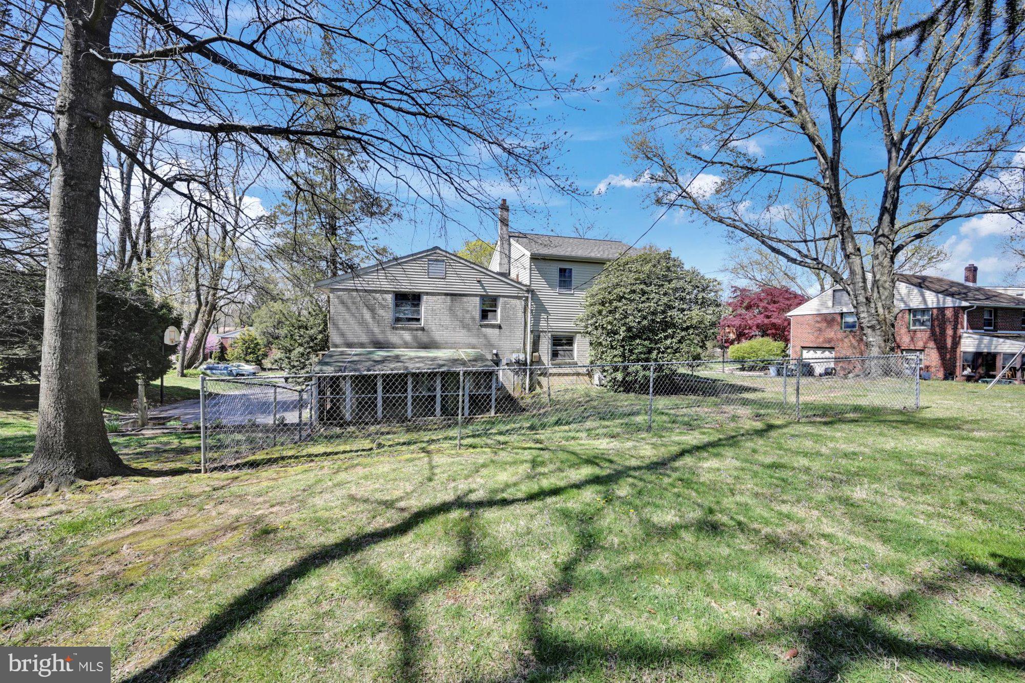 SCOTS GLEN - Residential