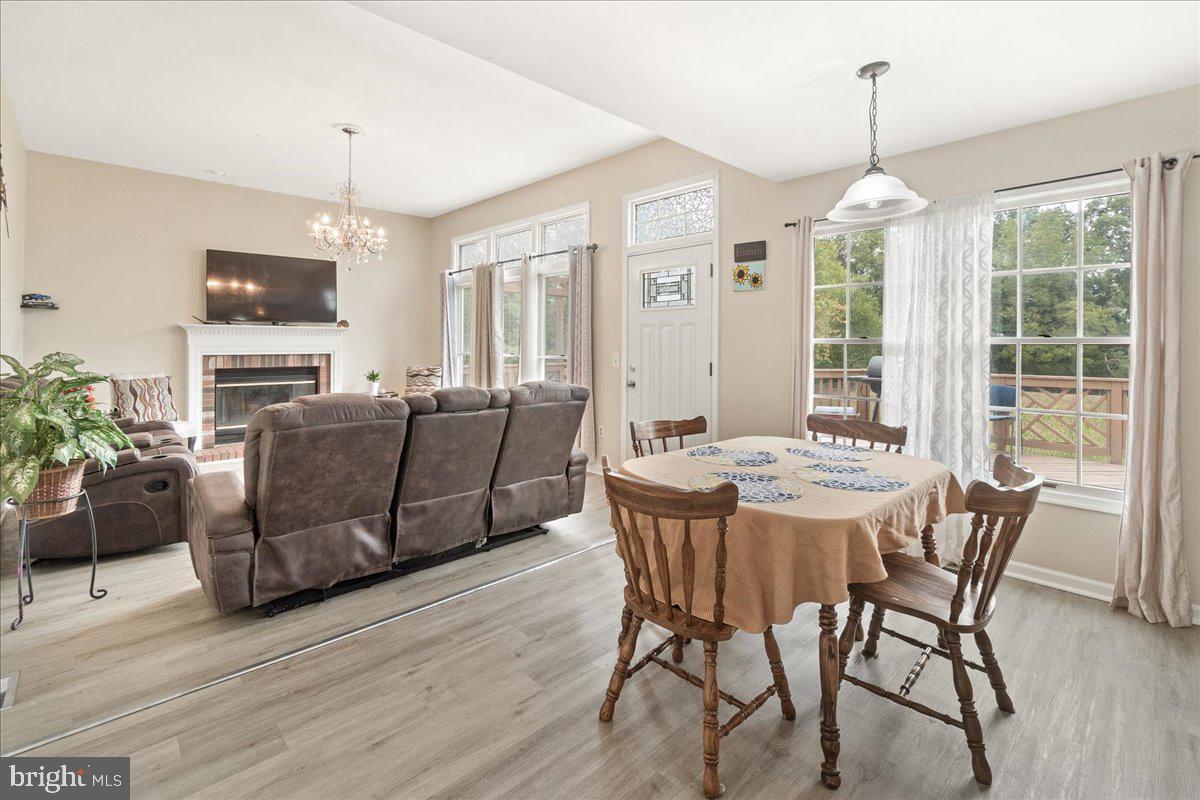 MONARCH RIDGE - Residential