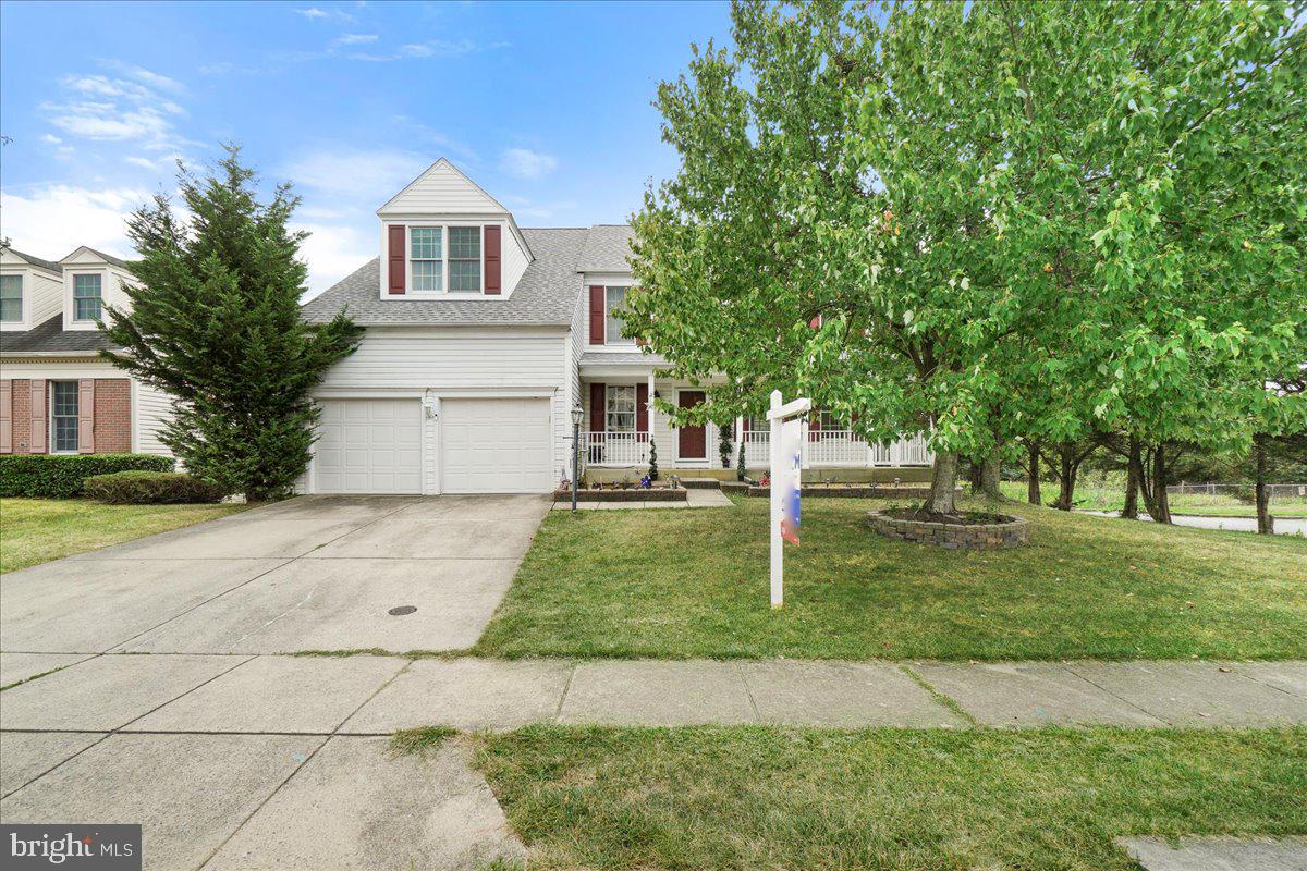 MONARCH RIDGE - Residential