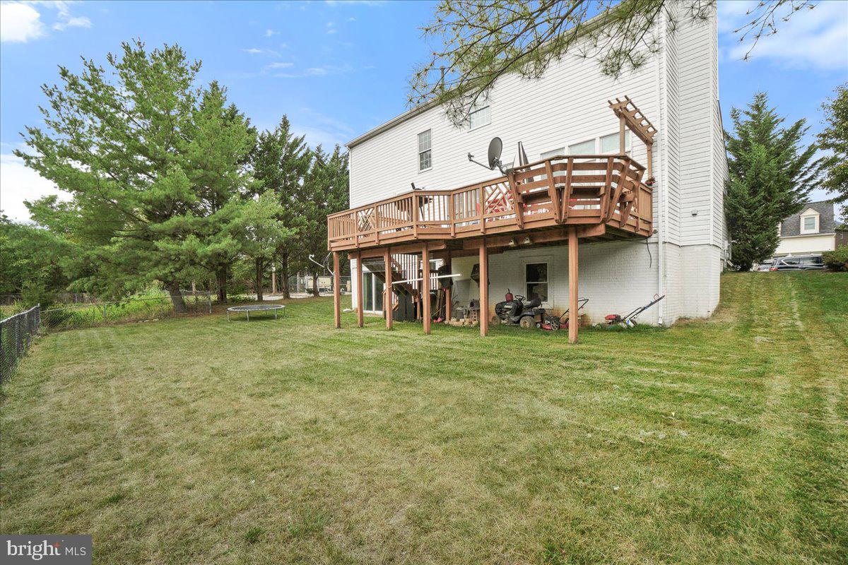 MONARCH RIDGE - Residential