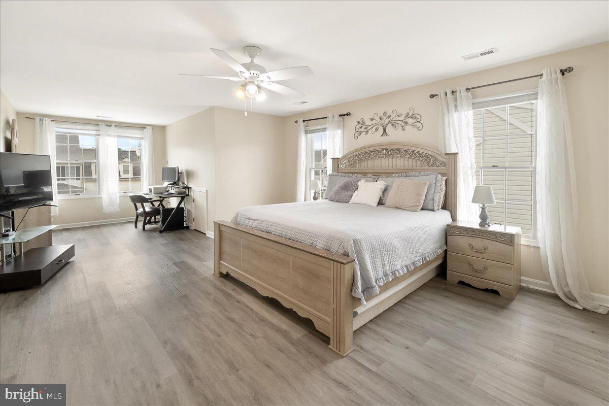 MONARCH RIDGE - Residential