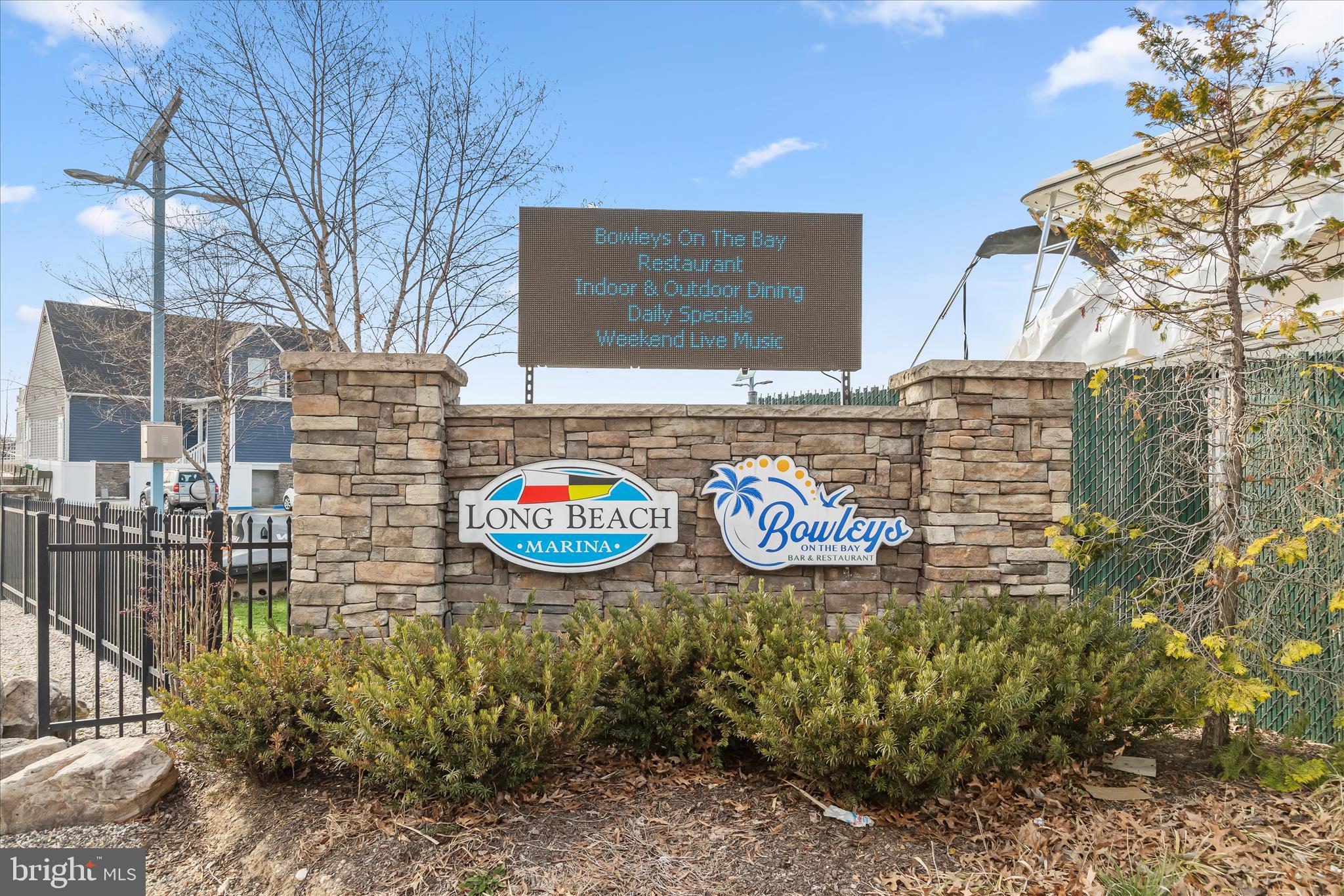 CARROLL CREST - Residential