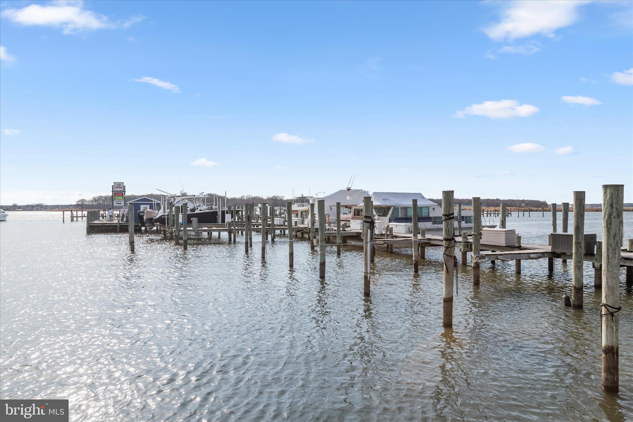 CARROLL CREST - Residential