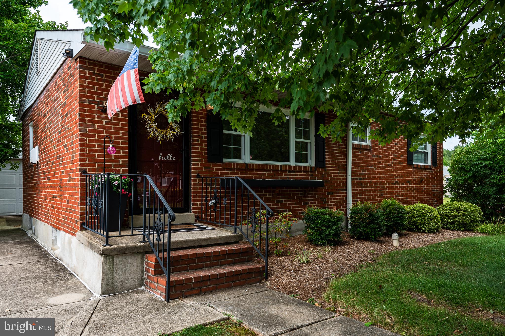 26 KEMPTON ROAD