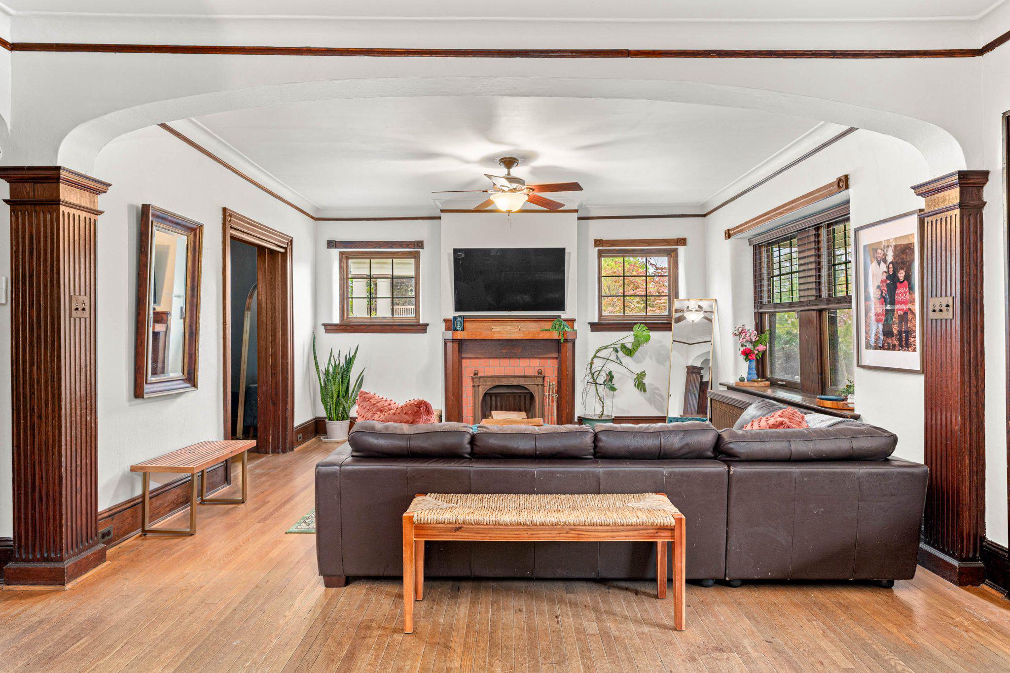 ELKINS PARK - Residential