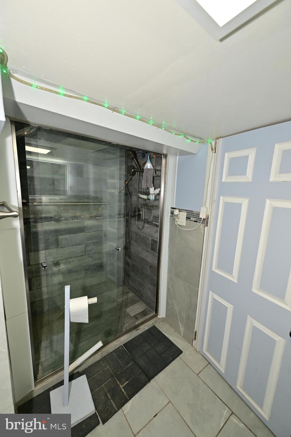 GERMANTOWN (EAST) - Residential