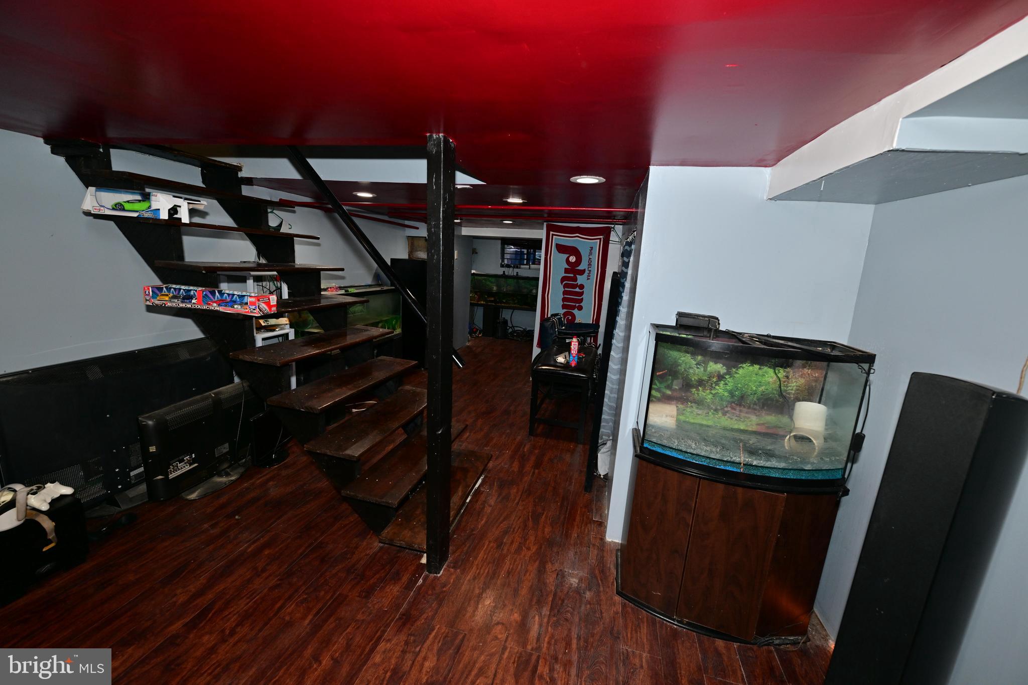 GERMANTOWN (EAST) - Residential