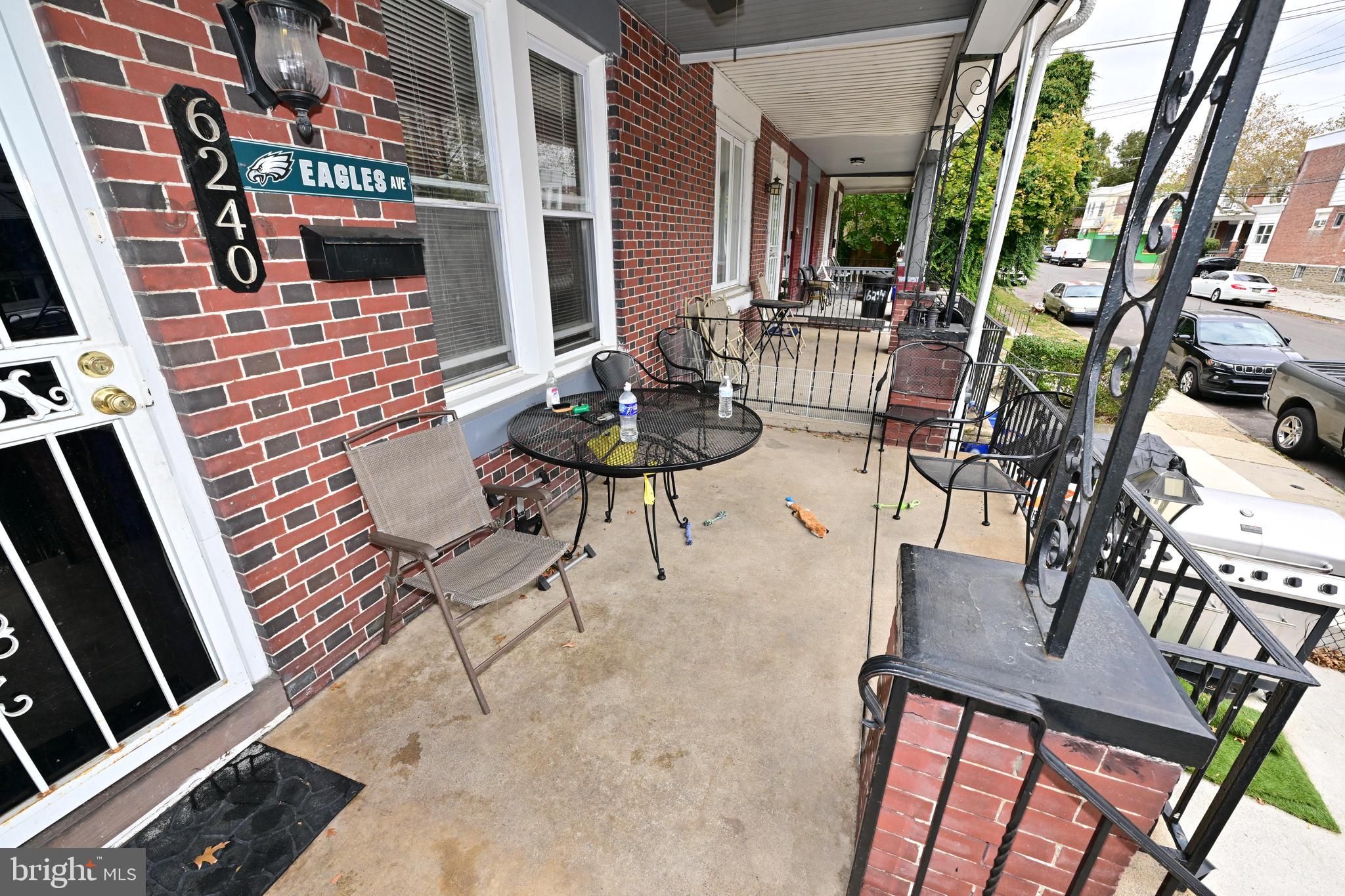 GERMANTOWN (EAST) - Residential